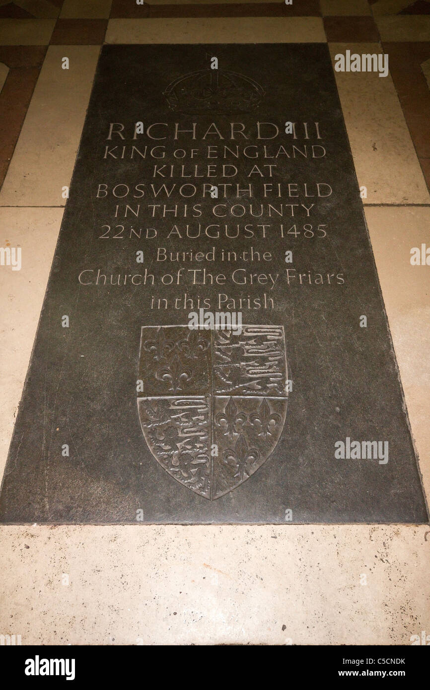 Ursprüngliche Gedenkstein für König Richard III. von England in Leicester Kathedrale. Stockfoto