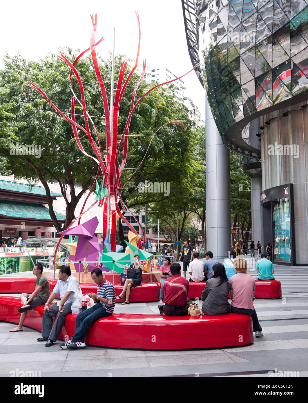 ION Orchard Vorplatz, Orchard Road, Singapur Stockfoto