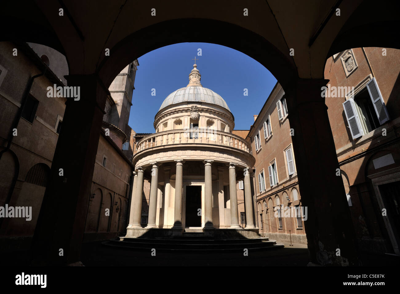 Italien, Rom, Komplex von San Pietro in Montorio, Tempel Tempietto del Bramante, Renaissance-Architektur Stockfoto