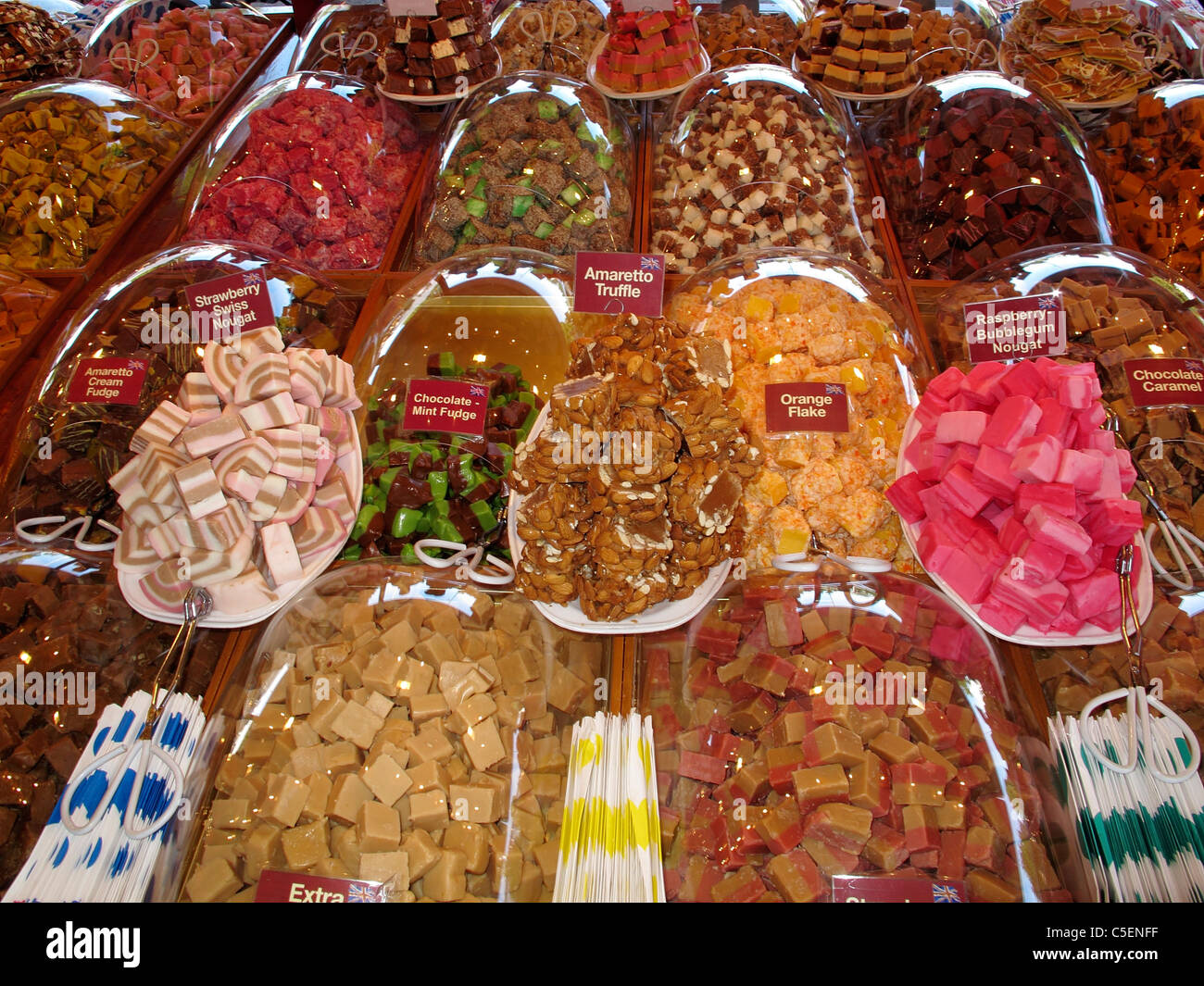 Toffee Fudge Nougat Trüffel Stockfoto