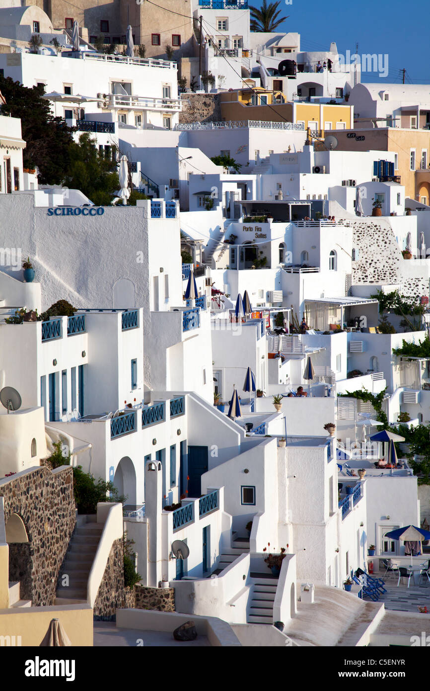 Thira, Santorini, griechische Insel, Griechenland, Europa schließen Blick auf weiße gewaschenen Gebäuden und Wohnungen Stockfoto