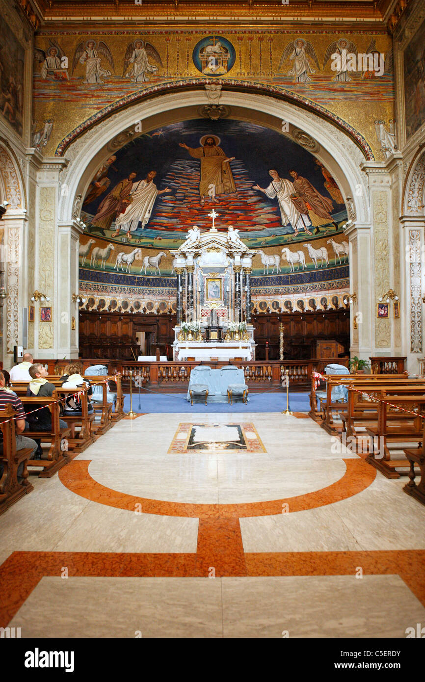 Basilika von Santi Cosma e Damiano, Rom, Italien Stockfoto