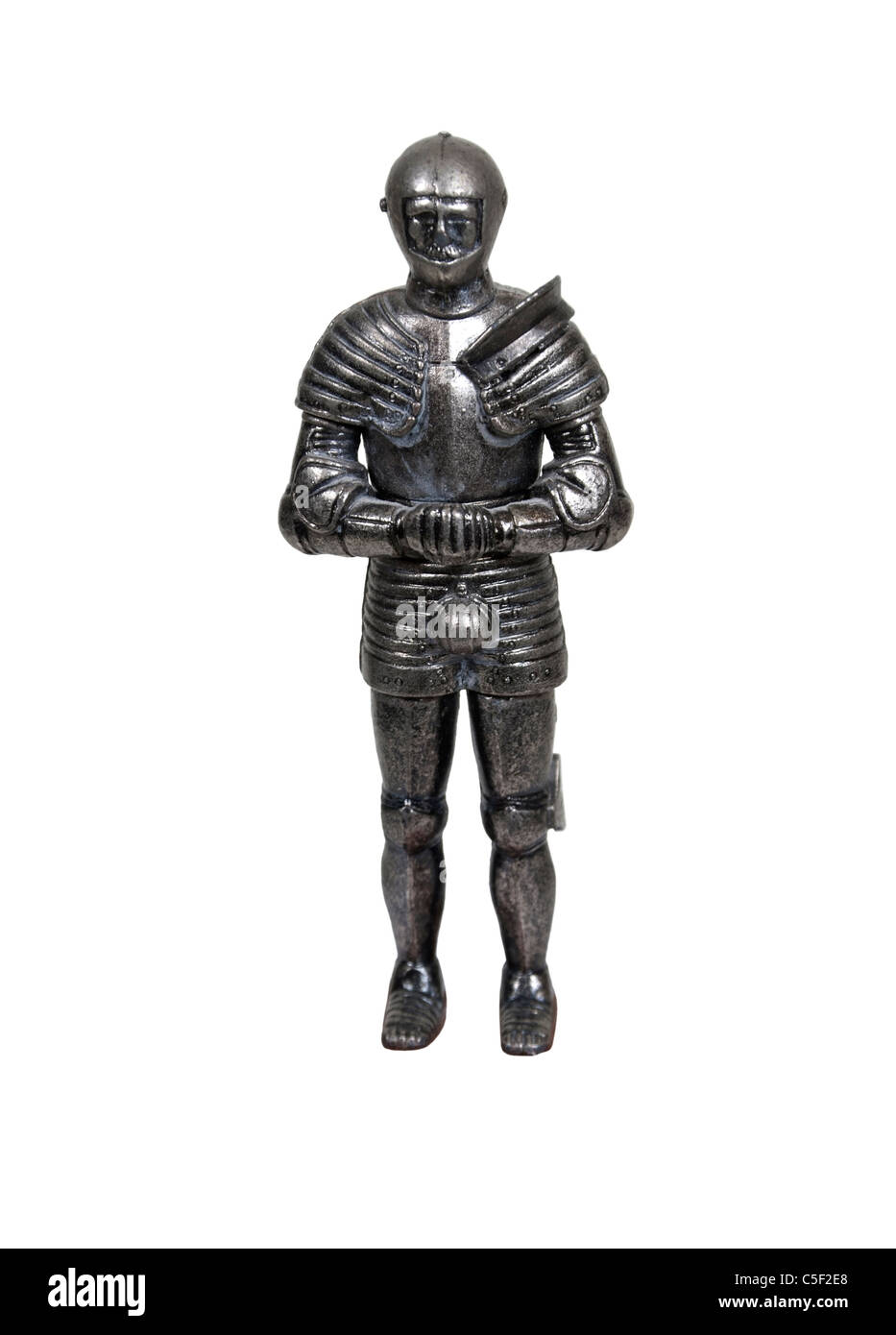 Stehen mittelalterliche Ritter tragen Rüstung Schutz und Kraft mit Hände gefaltet - Pfad enthalten Stockfoto