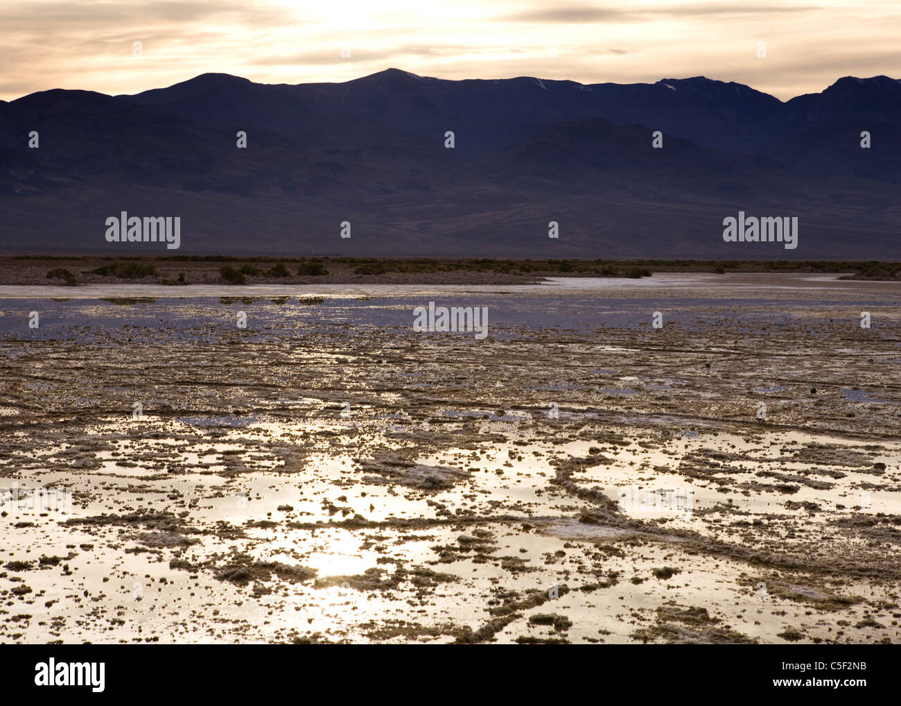 Schlechtes Wasser, Death Valley - Kalifornien USA Stockfoto