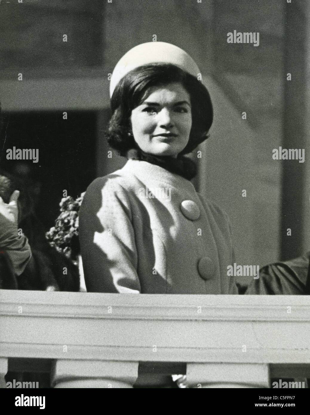 JACQUELINE KENNEDY (1929-1994) bei John F Kennedys Einweihung 20. Januar 1961 Stockfoto