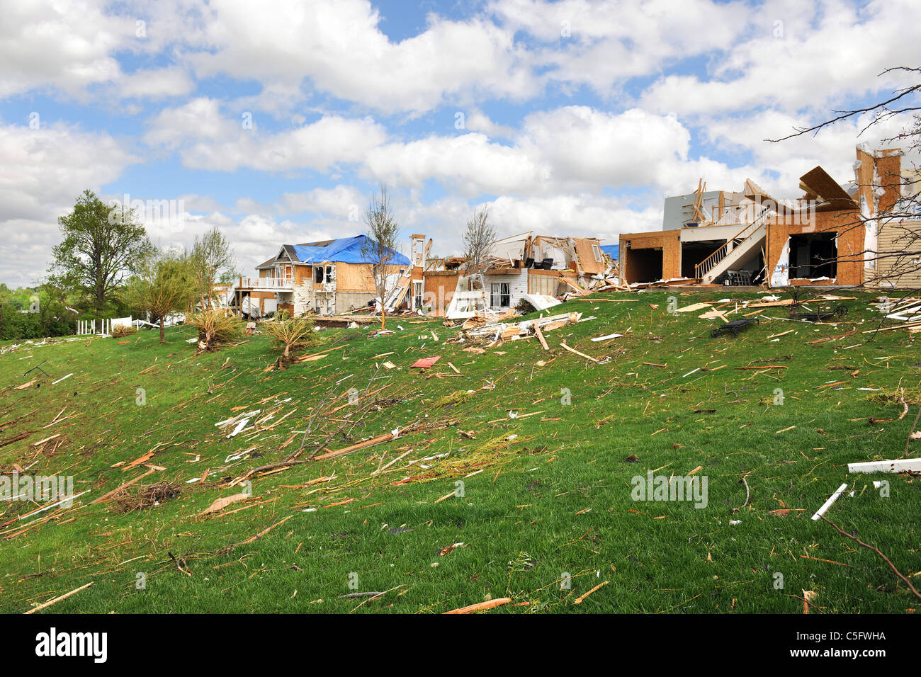 SAINT LOUIS, MISSOURI - 26.April: Zerstörte Häuser nach Tornados der Saint Louis-Bereich auf Freitag, 22. April 2011 Hit Stockfoto