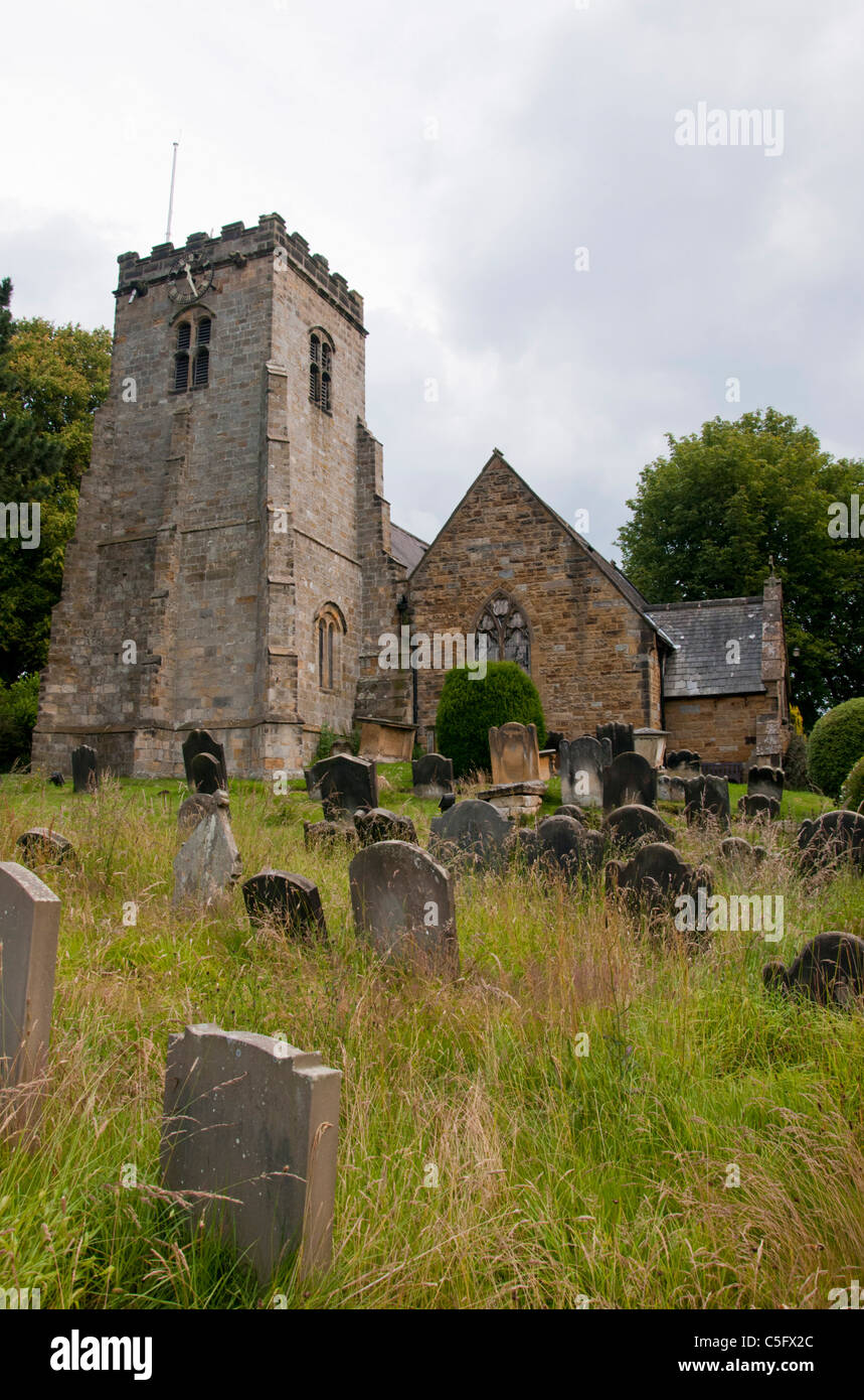Die Pfarrei Kirche Scalby ist St Laurence. Stockfoto Die Pfarrei Kirche Scalby ist St Laurence. Stockfoto