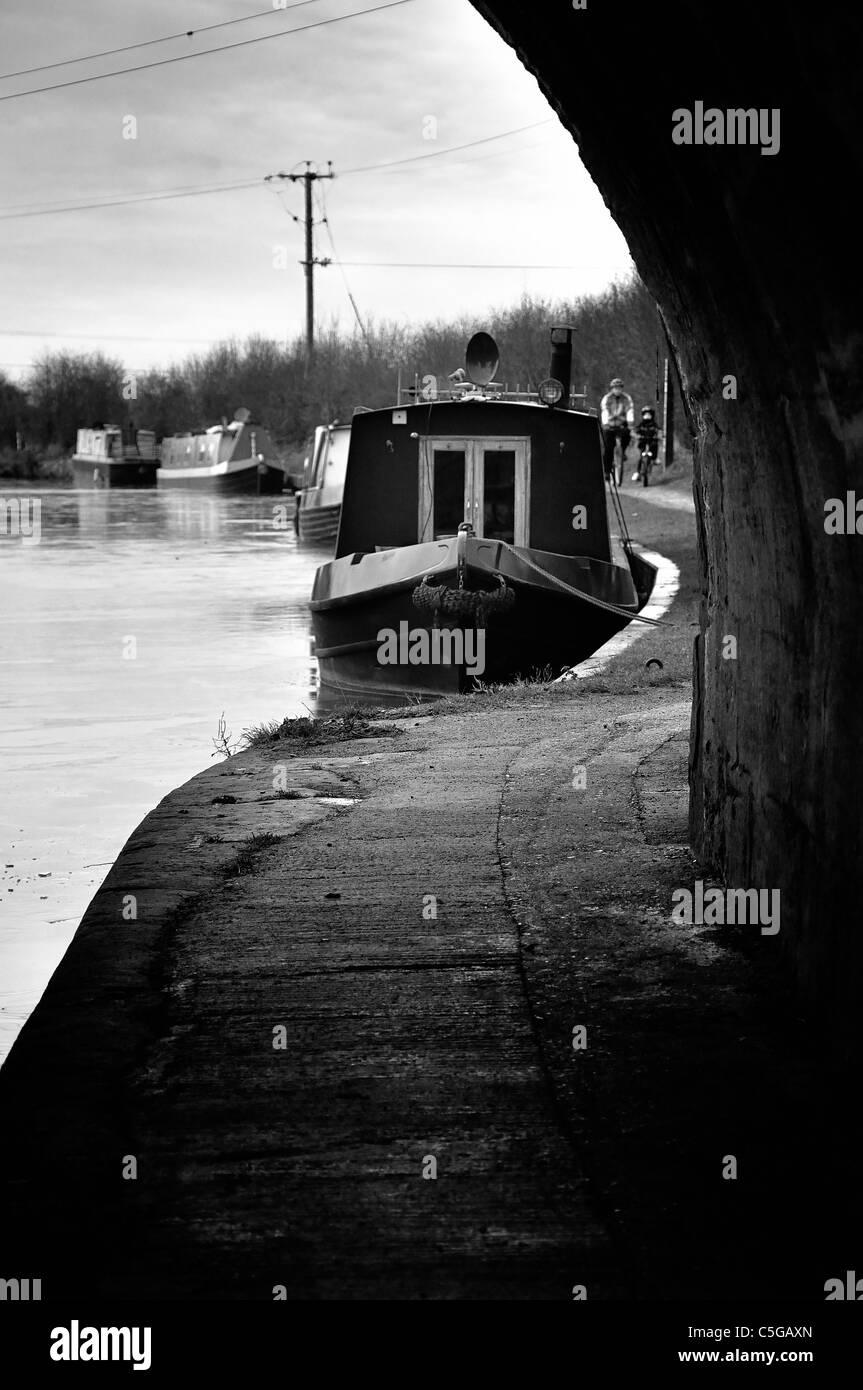 Brücke bei Semington auf Kennet und Avon Kanal Stockfoto