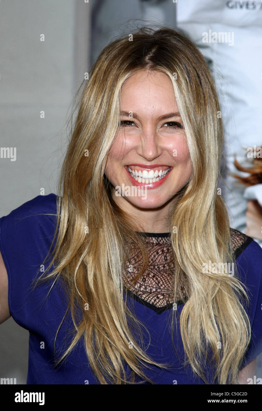 Sarah carter eine kleine hilfe premiere Fotos und Bildmaterial in
