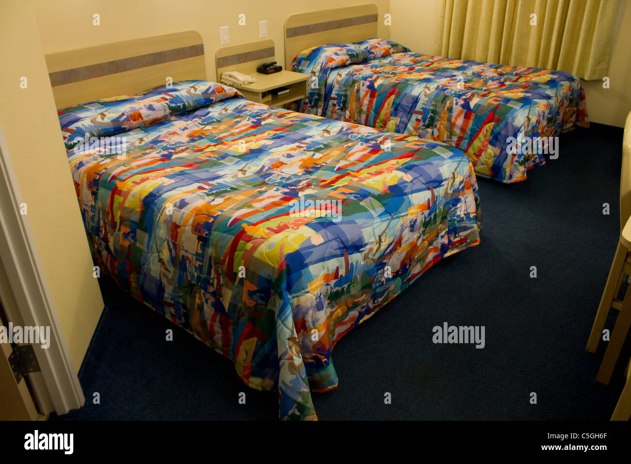 leer stehenden Hotel Zimmer Doppelbett Stockfoto