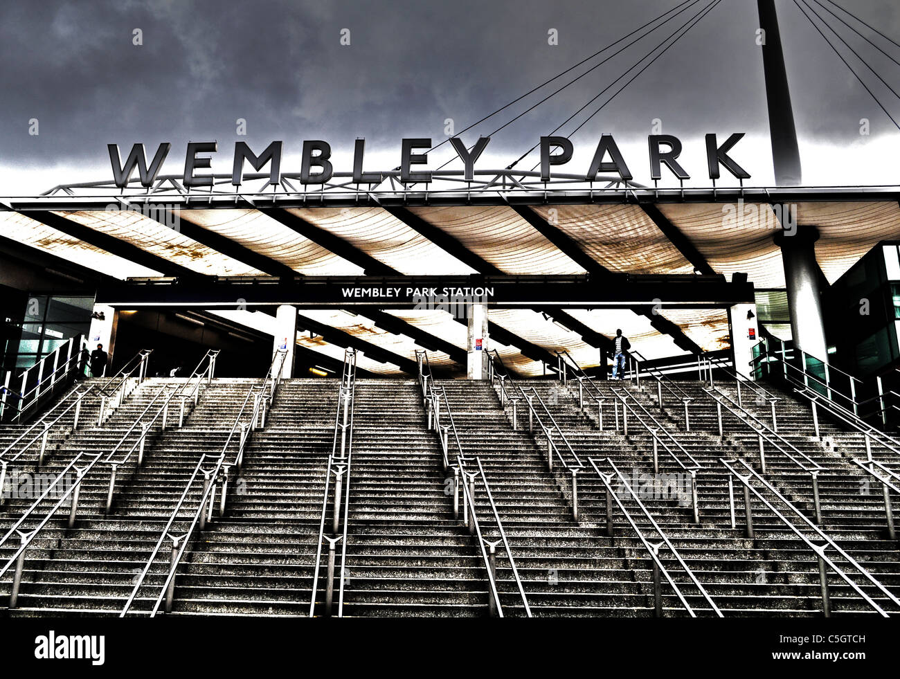 Wembley Park u-Bahnstation in Wembley, London England. Die Heimat des englischen Fußball Stockfoto