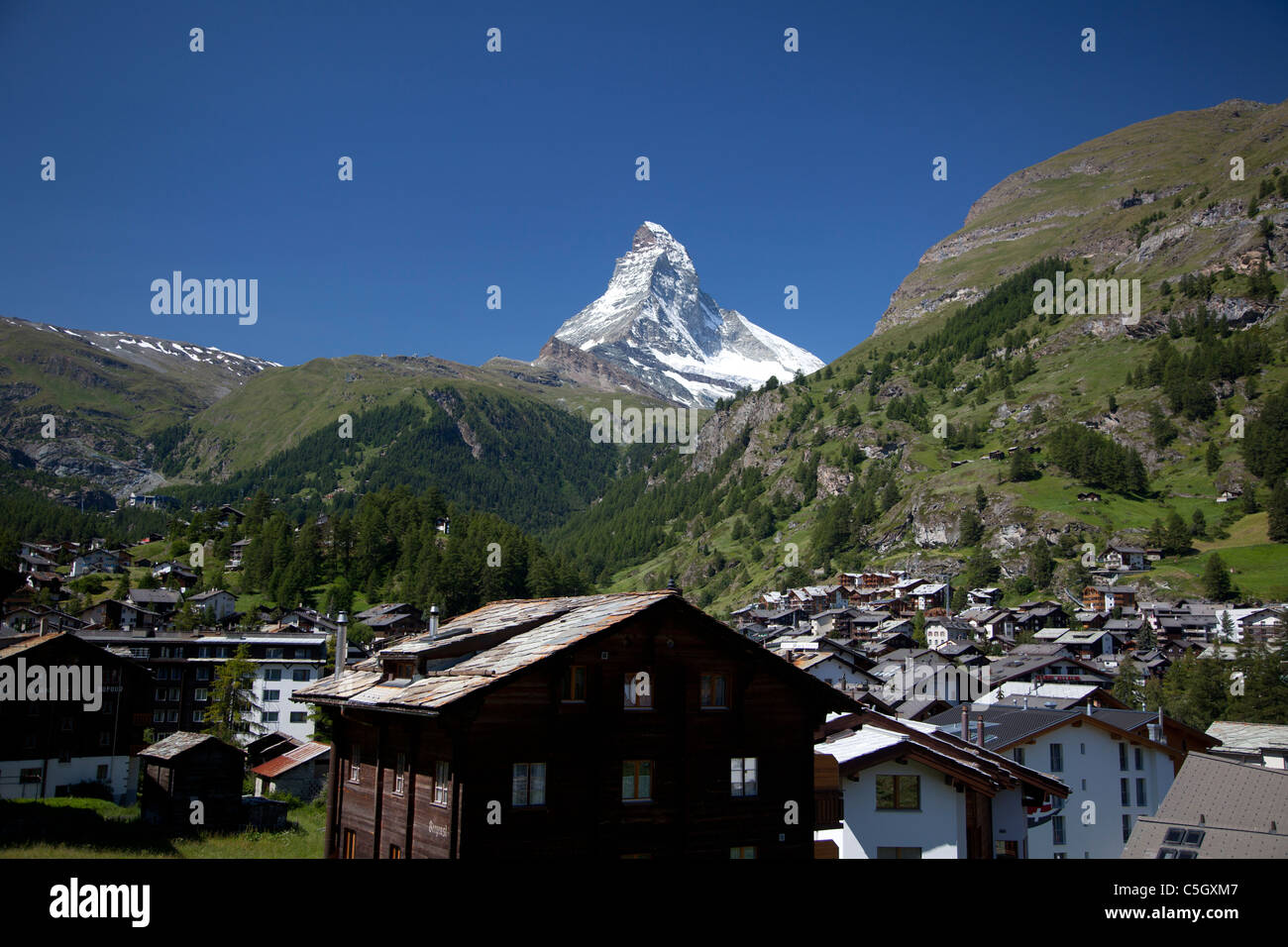 Matterhorn von Zermatt, Schweiz gesehen. Stockfoto