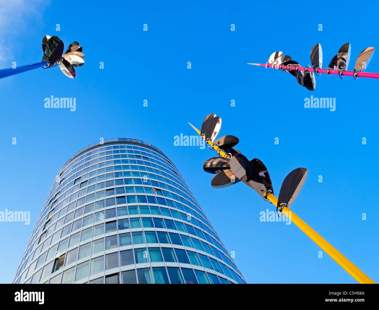 Die Rotunde im Bull Ring Center Birmingham England ursprünglich 1965 erbaut und 2008 renoviert und in Wohnungen umgewandelt Stockfoto