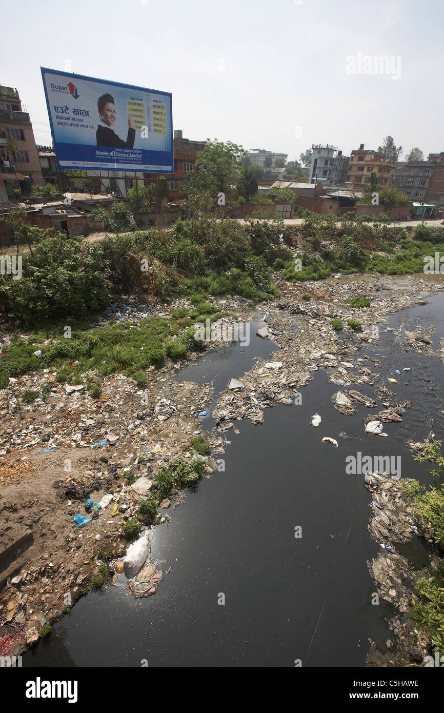 Nepal water pollution waste Fotos und Bildmaterial in hoher Auflösung