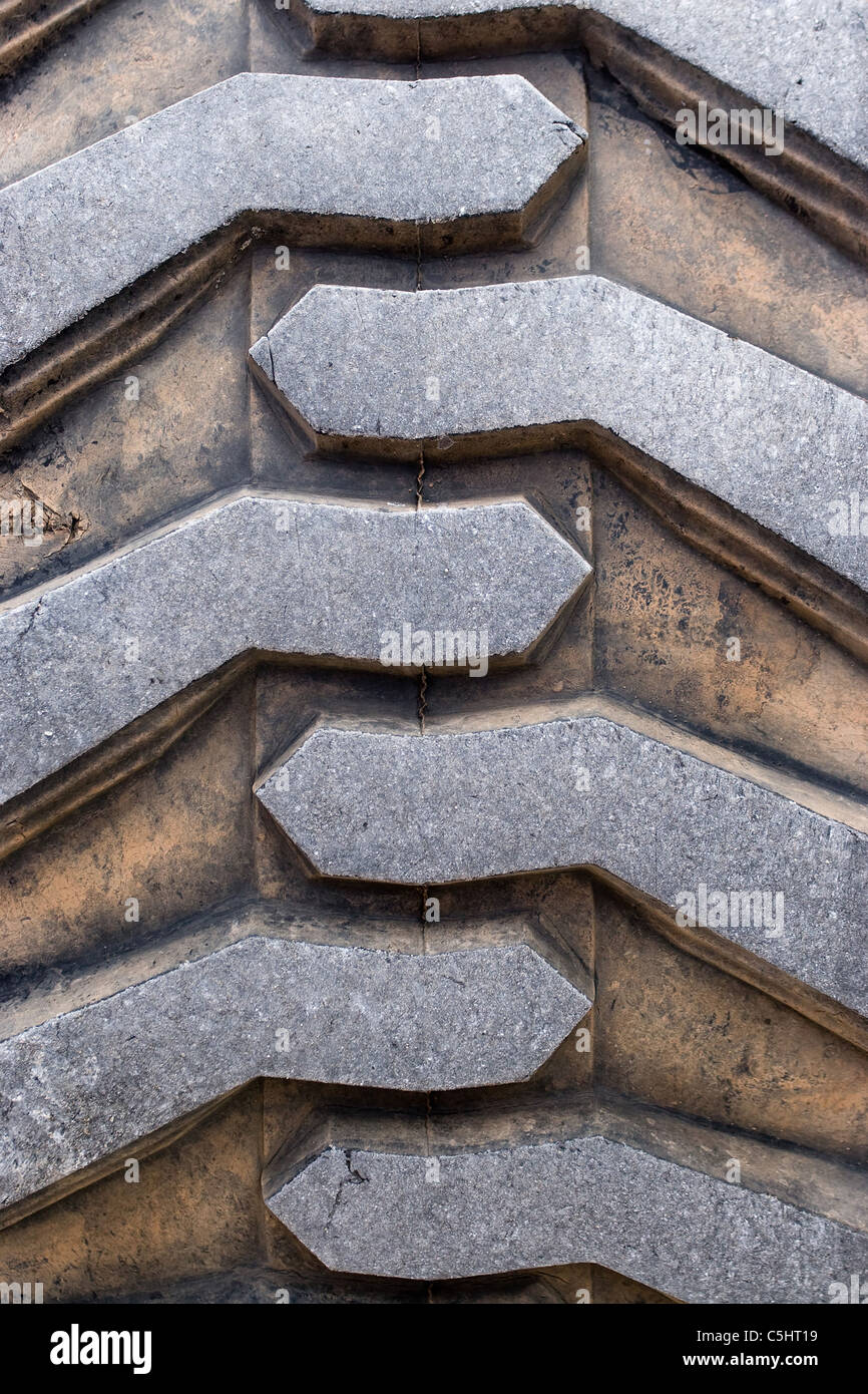 Rubber Tire tread Textur von einem Traktor oder andere schwere Baumaschinen. Stockfoto