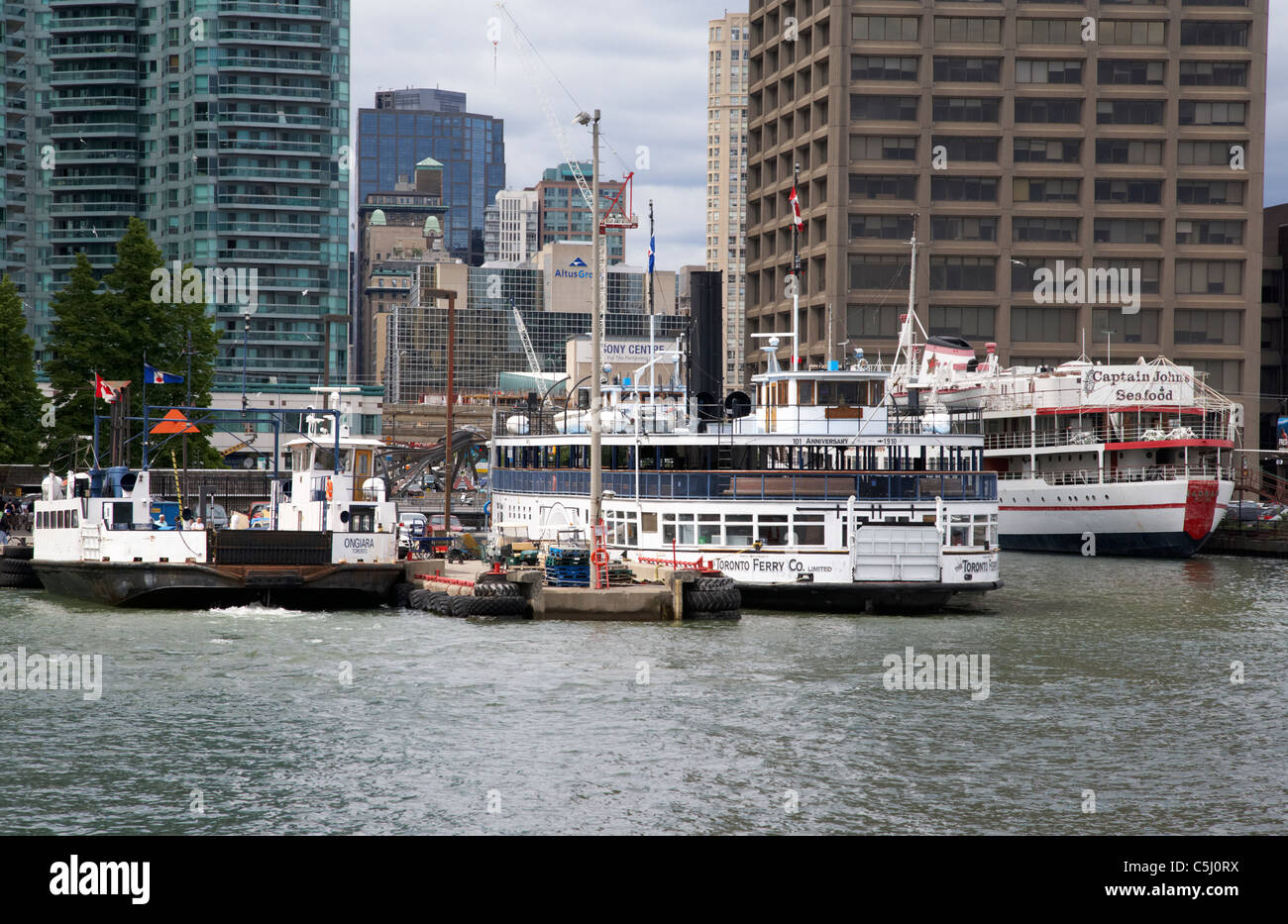Toronto Island Fähre dockt Harbourfront Toronto Ontario Kanada Stockfoto