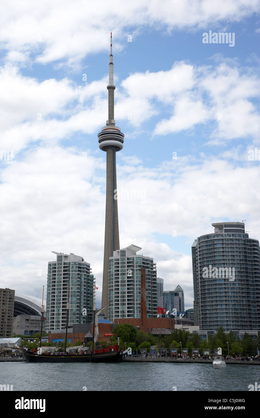 Harbourfront Skyline mit CN Tower Toronto Ontario Kanada Stockfoto