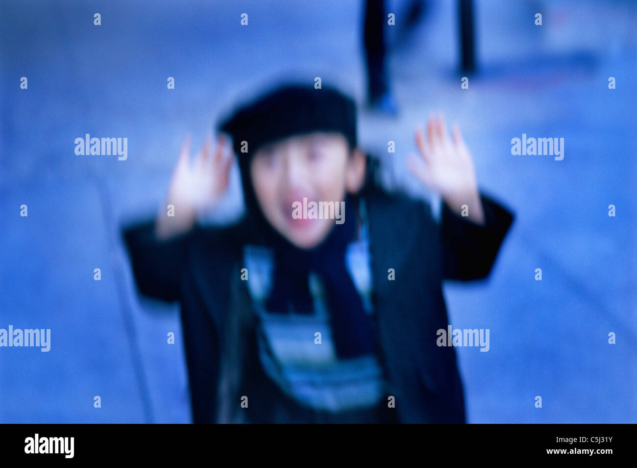 Fünf Jahre alten chinesischen amerikanischen Mädchen albern. New York, USA Stockfoto