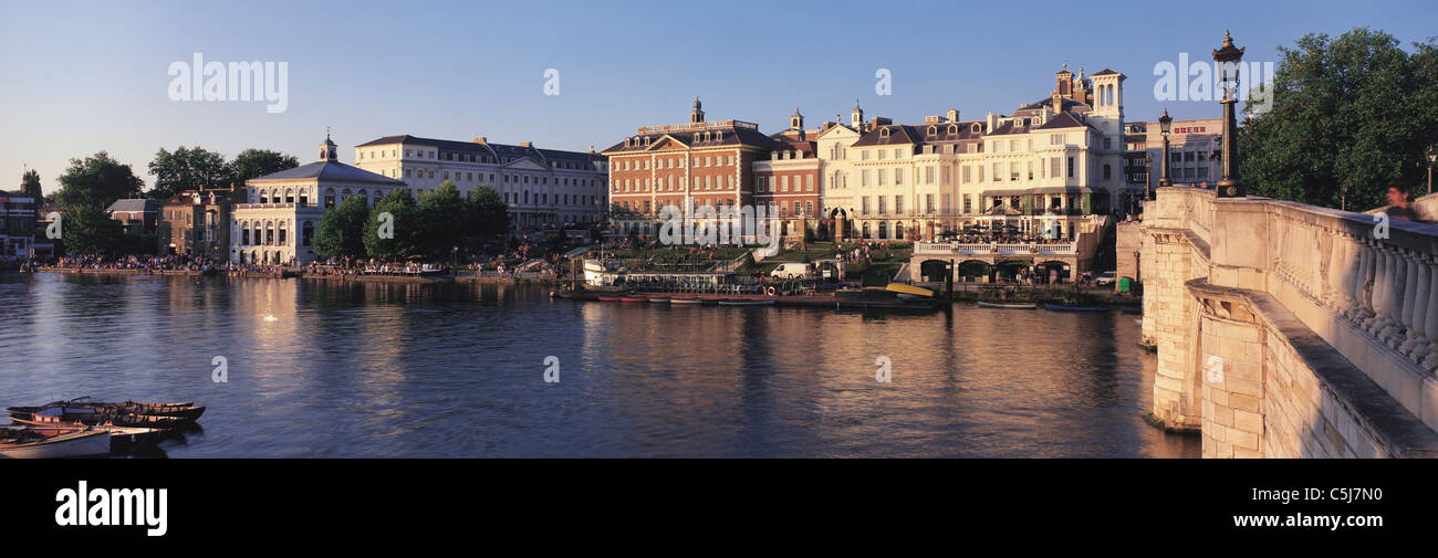 Abendlicht am Kingston-upon-Thames, West London, England, UK. Stockfoto