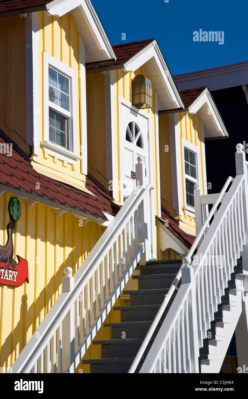 Geschäfte und Restaurants am Shoreline Village, Long Beach, Kalifornien, USA Stockfoto