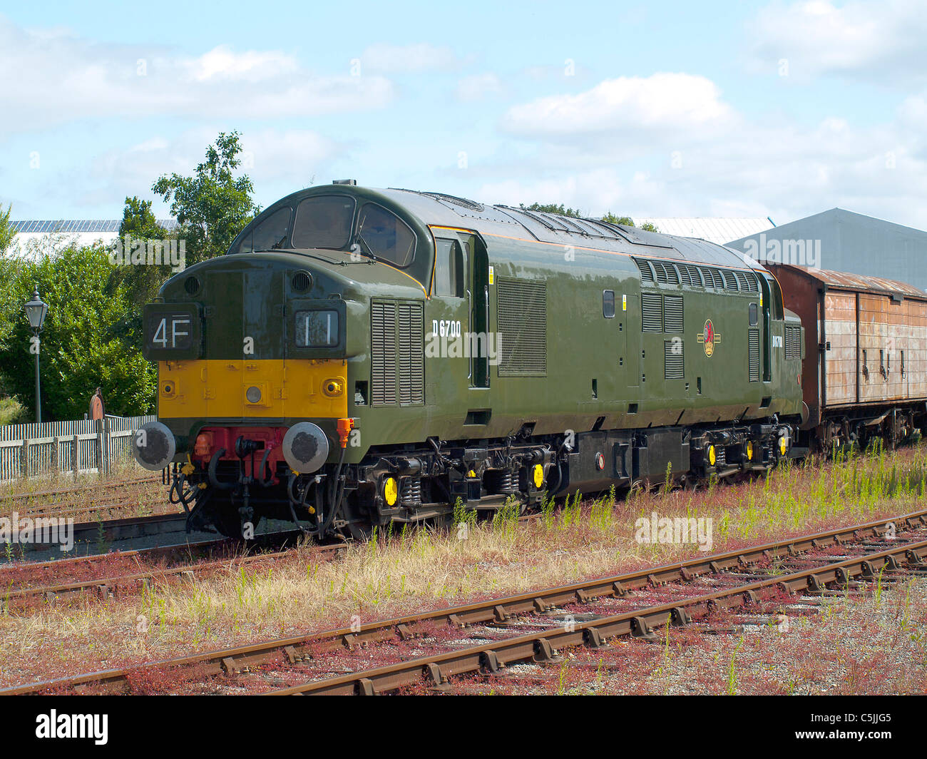 Klasse 37 Diesel York warten in die Anschlussgleise Stockfoto