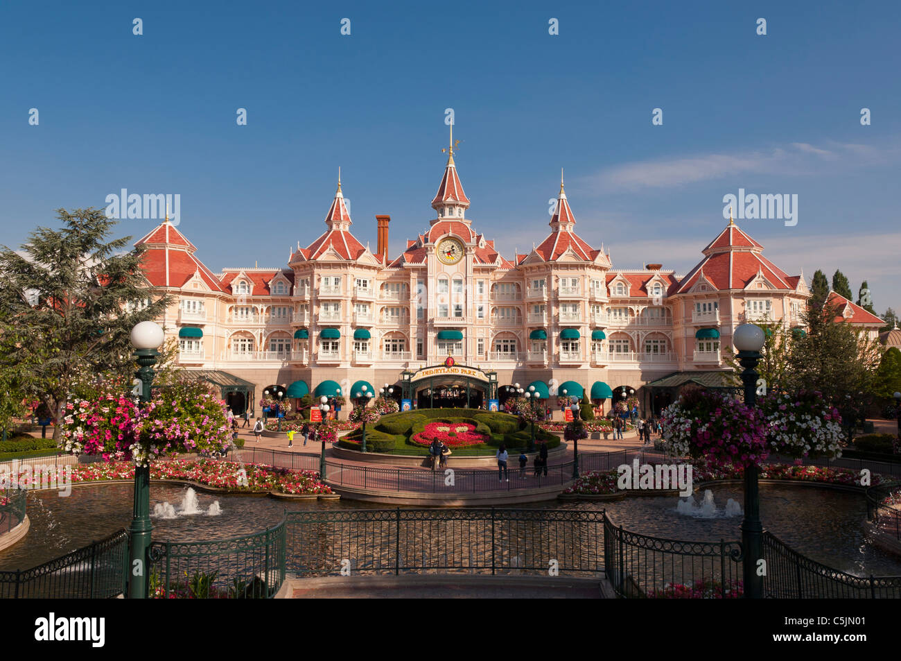 Das Disneyland Hotel in Disneyland Paris in Frankreich Stockfotografie