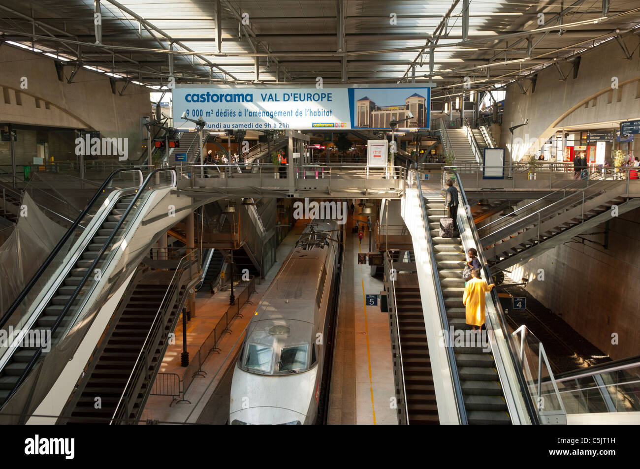 Der Bahnhof MarneLaVallée im Disneyland Paris in Frankreich