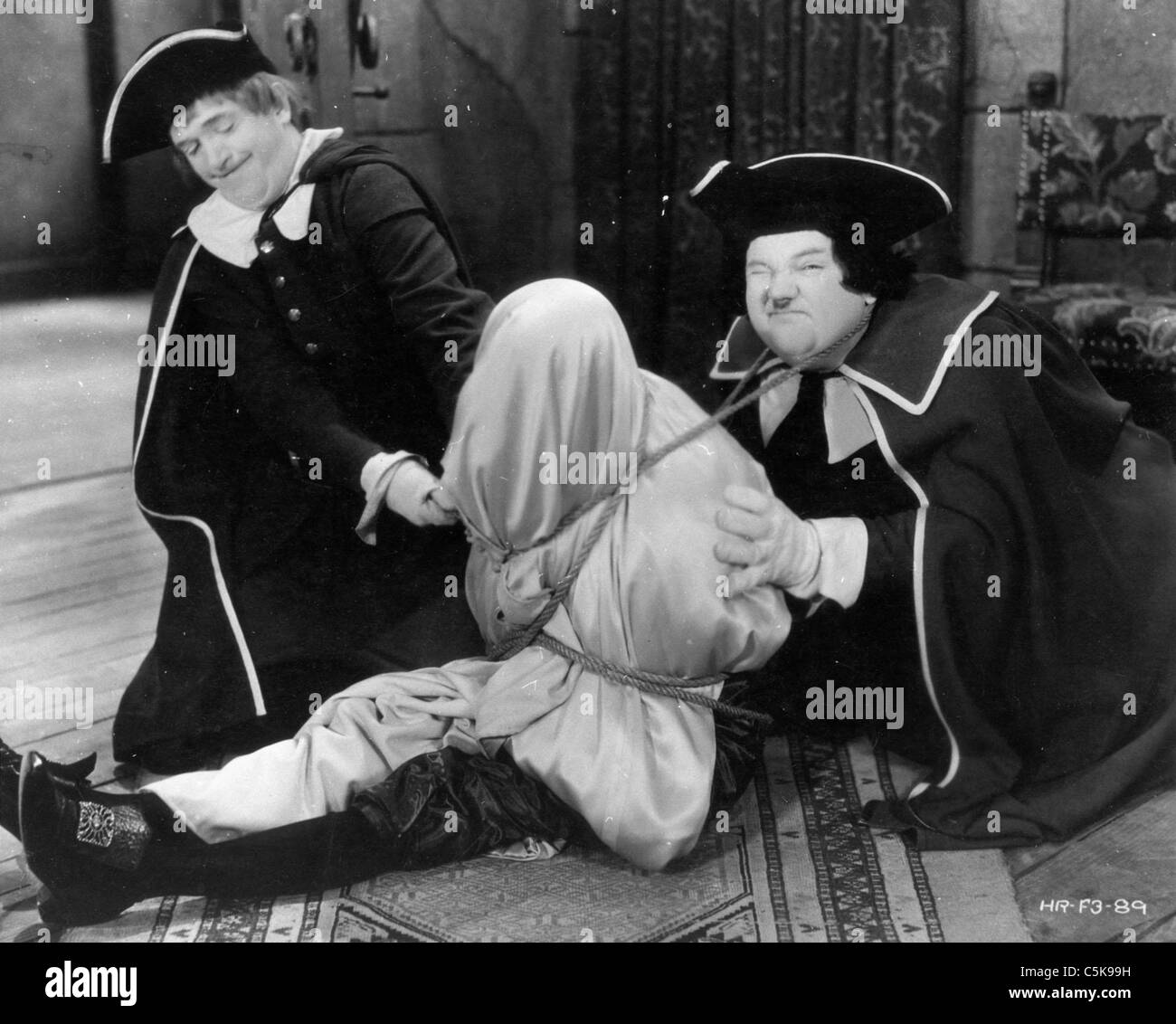 Des Teufels Bruder Jahr: 1933 USA Regie: Hal Roach et Charles Rogers Stan Laurel, Oliver Hardy Stockfoto