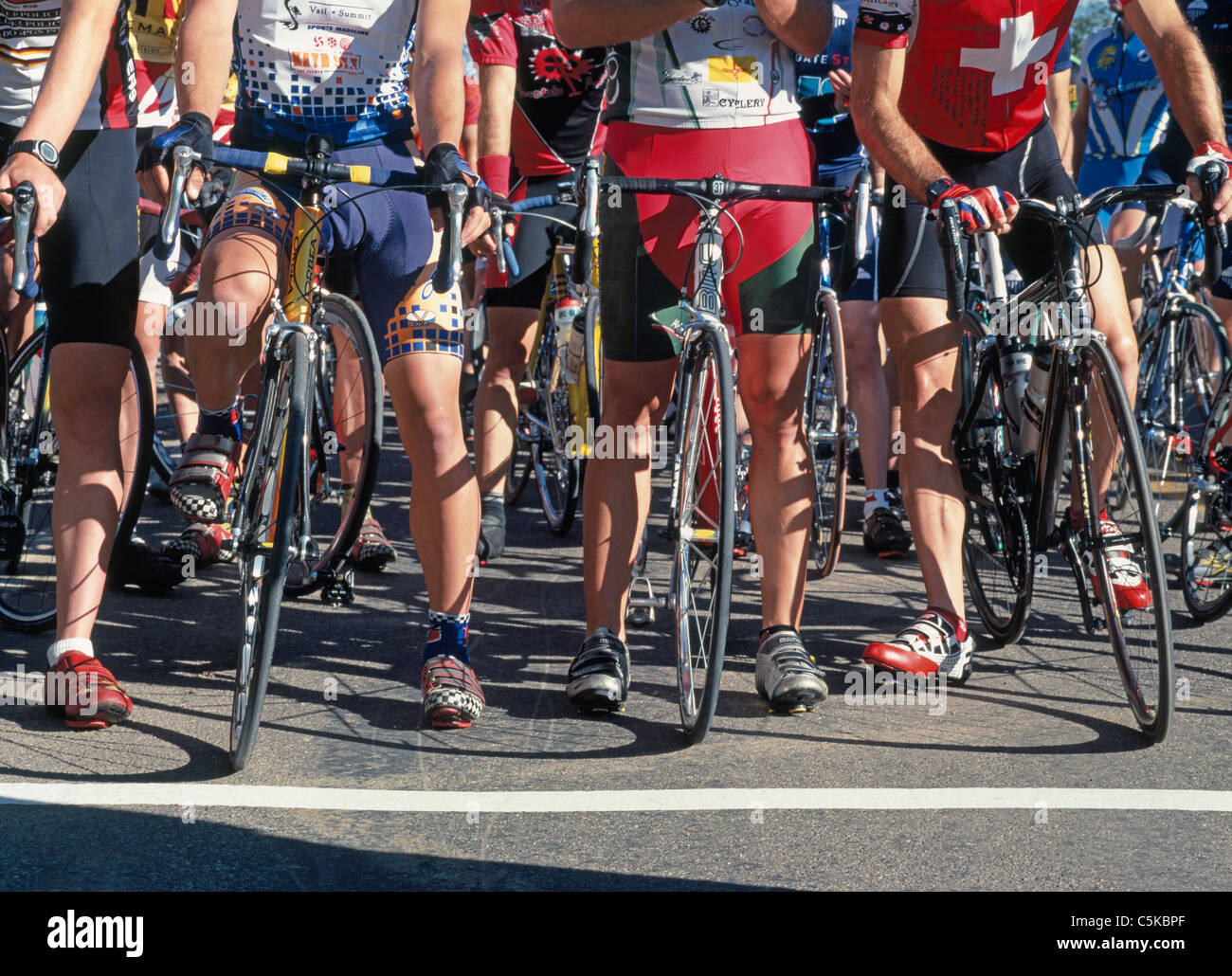 Startlinie für Radrennen, Arroyo Seco, NM, NR Stockfoto