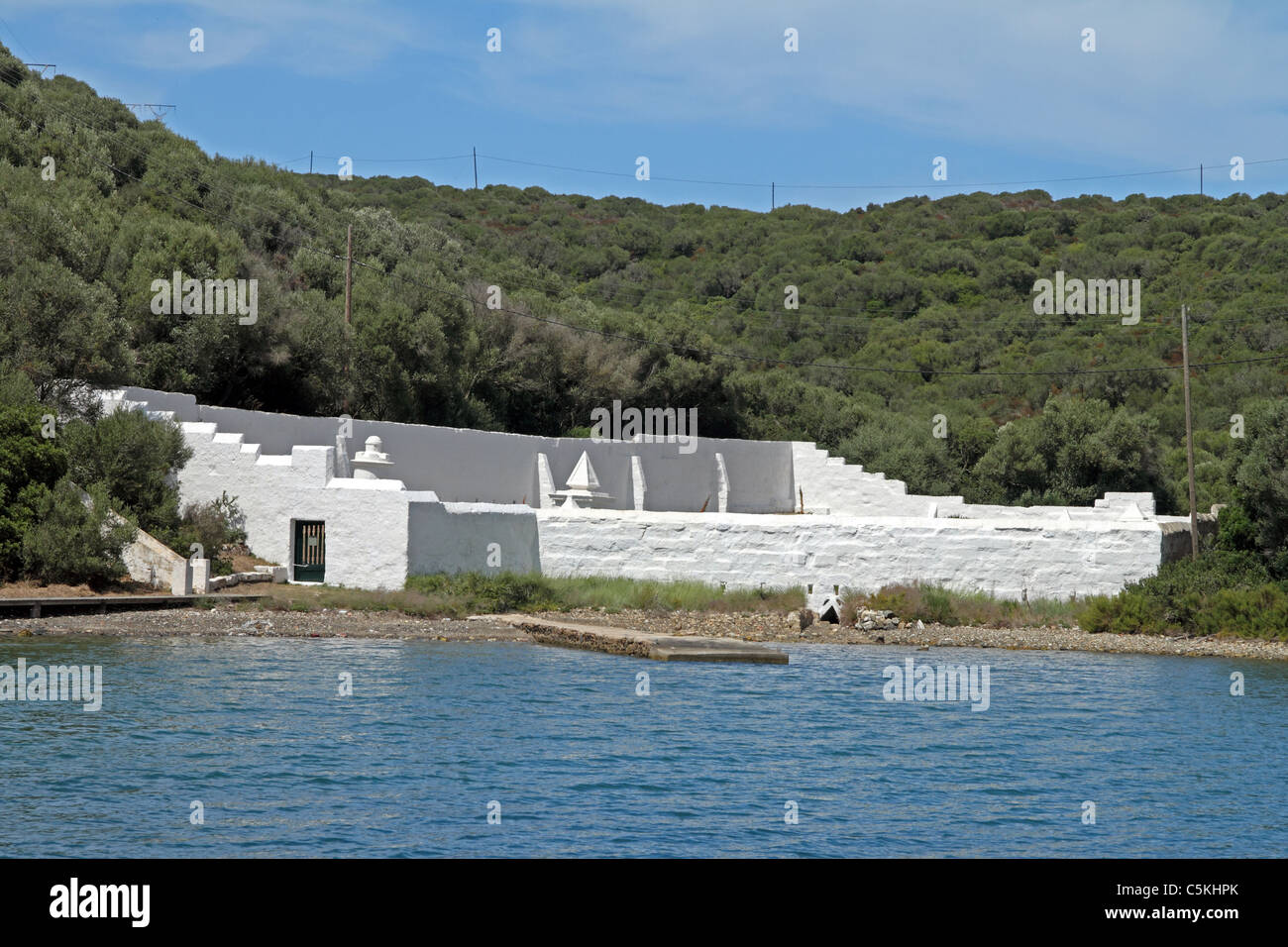 Friedhof - von den Engländern erbaut und im 19. Jahrhundert von der amerikanischen Marine eingesetzt. Hafen von Mahon, Menorca, Spanien. Stockfoto