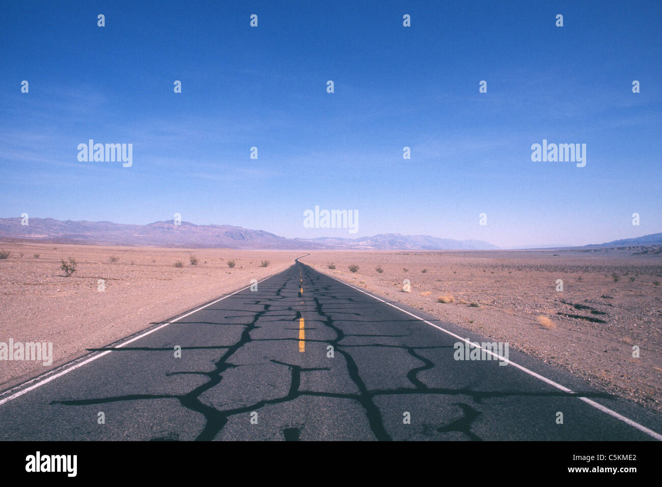 Straße, Death Valley, CA Stockfoto