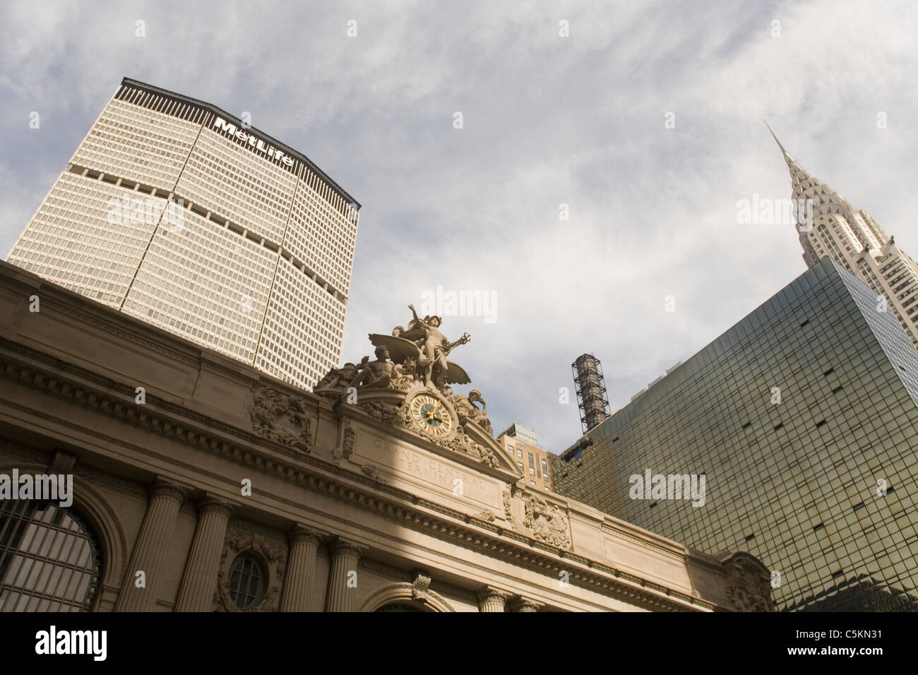 Grand Central Terminal Quecksilber Uhr und das Chrysler Building, NYC Stockfoto