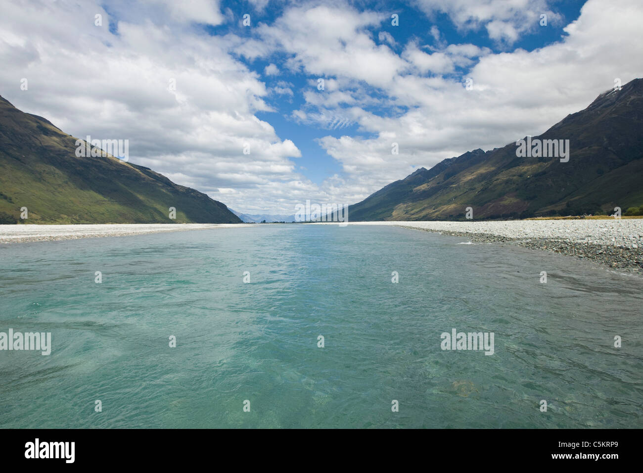 Jet-Bootsfahrt auf dem Dart River in der Nähe von Glenorchy.  Nordende des Lake Wakatipu.  Südinsel, Neuseeland Stockfoto