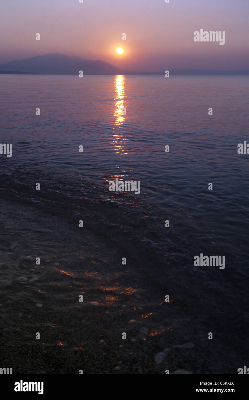 Nea Vrasna, Griechenland, Juli, Sommer, in den frühen Morgenstunden. Stockfoto