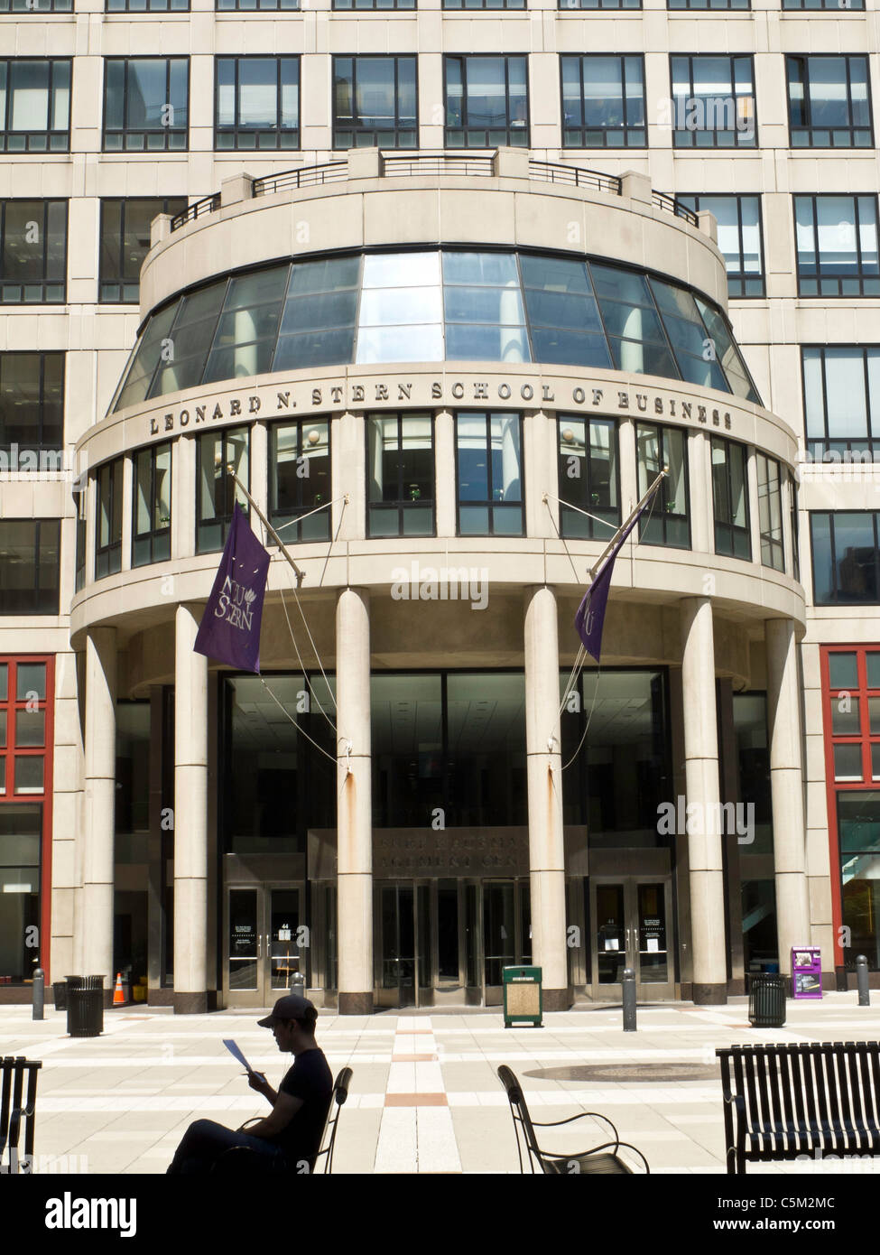 Eingang, Stern Business School der New York University, New York Stockfoto