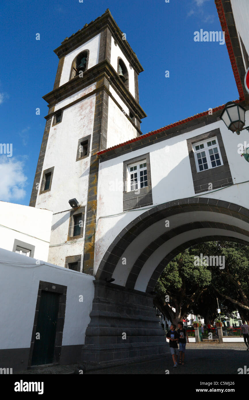 Das Rathaus in der Stadt Ribeira Grande. Insel Sao Miguel, Azoren, Portugal. Stockfoto