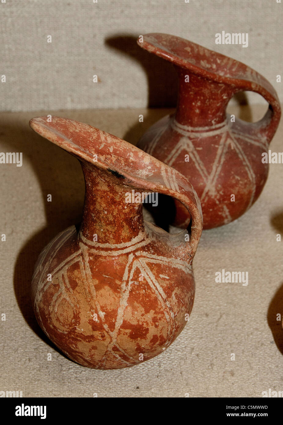 Kleinen Schnabel spritzte Krug Frühbronzezeit 3. Jahrtausend v. Chr. Semayuk Karatas Elmali Türkei türkische Keramik Stockfoto