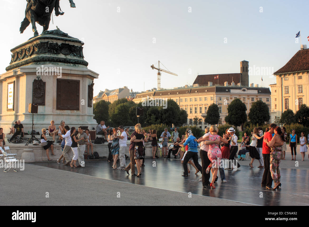Tango Argentino Straße tanzen in Wien, Österreich Stockfoto