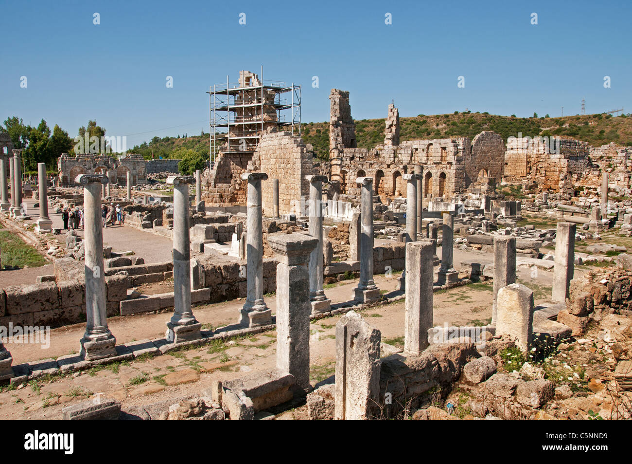 Perga, griechisch Perge, antike Stadt Pamphylien, Antalya, Türkei, 1209 v. Chr., Anbetung der Königin Artemis, Eine rein anatolische Naturgöttin, Stockfoto