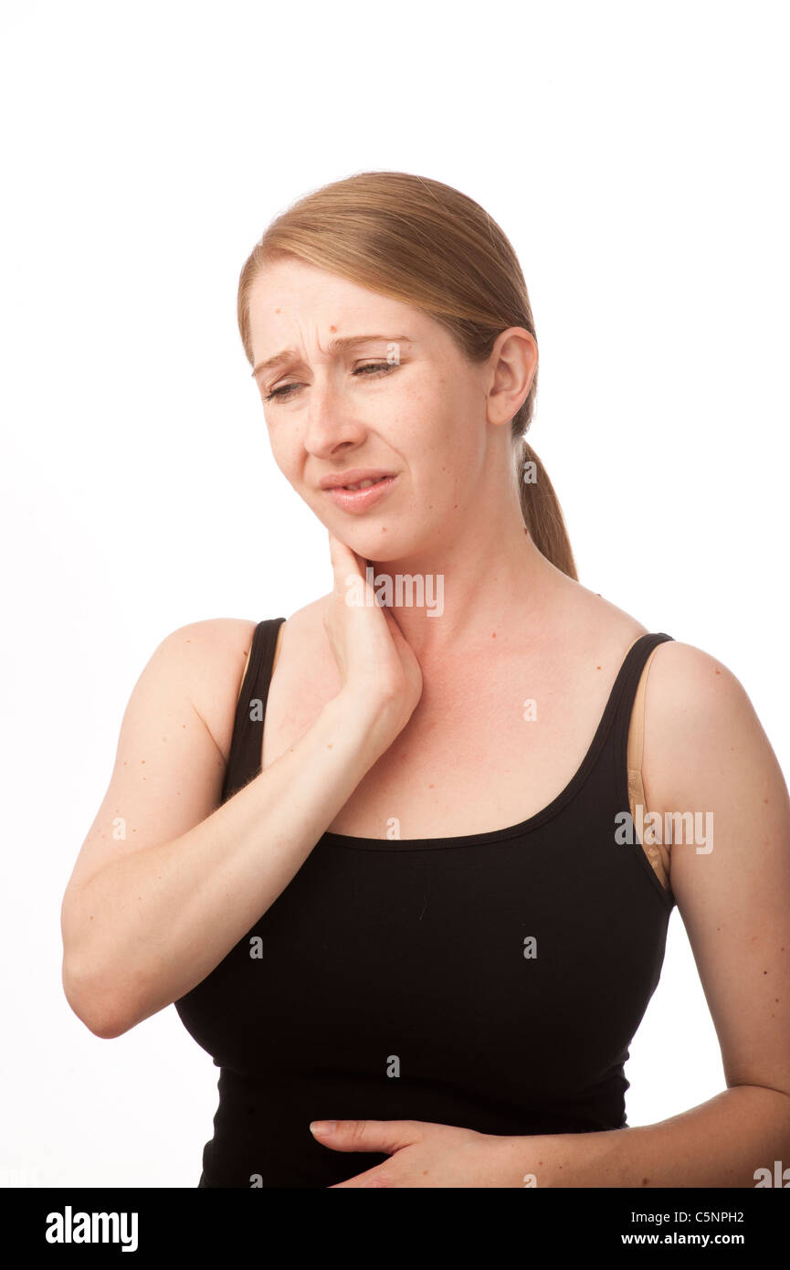 Kaukasische Mädchen mit einen wunden Hals Schmerzen in der Kehle Stockfoto