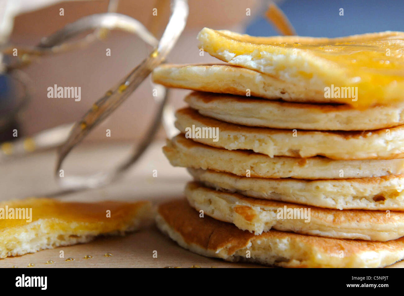 Pfannkuchen mit Sirup marple Stockfoto