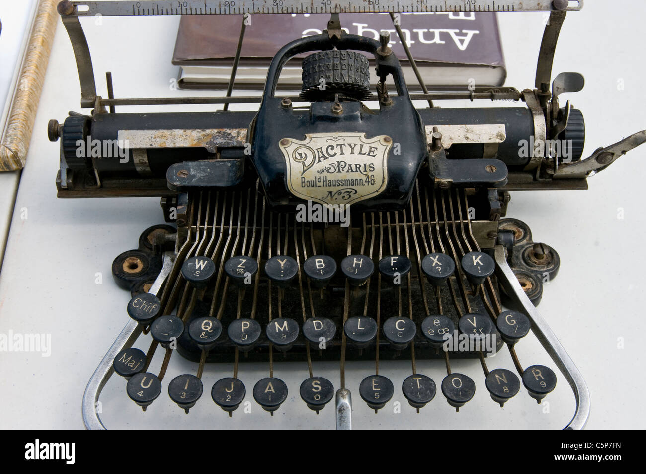 Antike Schreibmaschine. Stockfoto