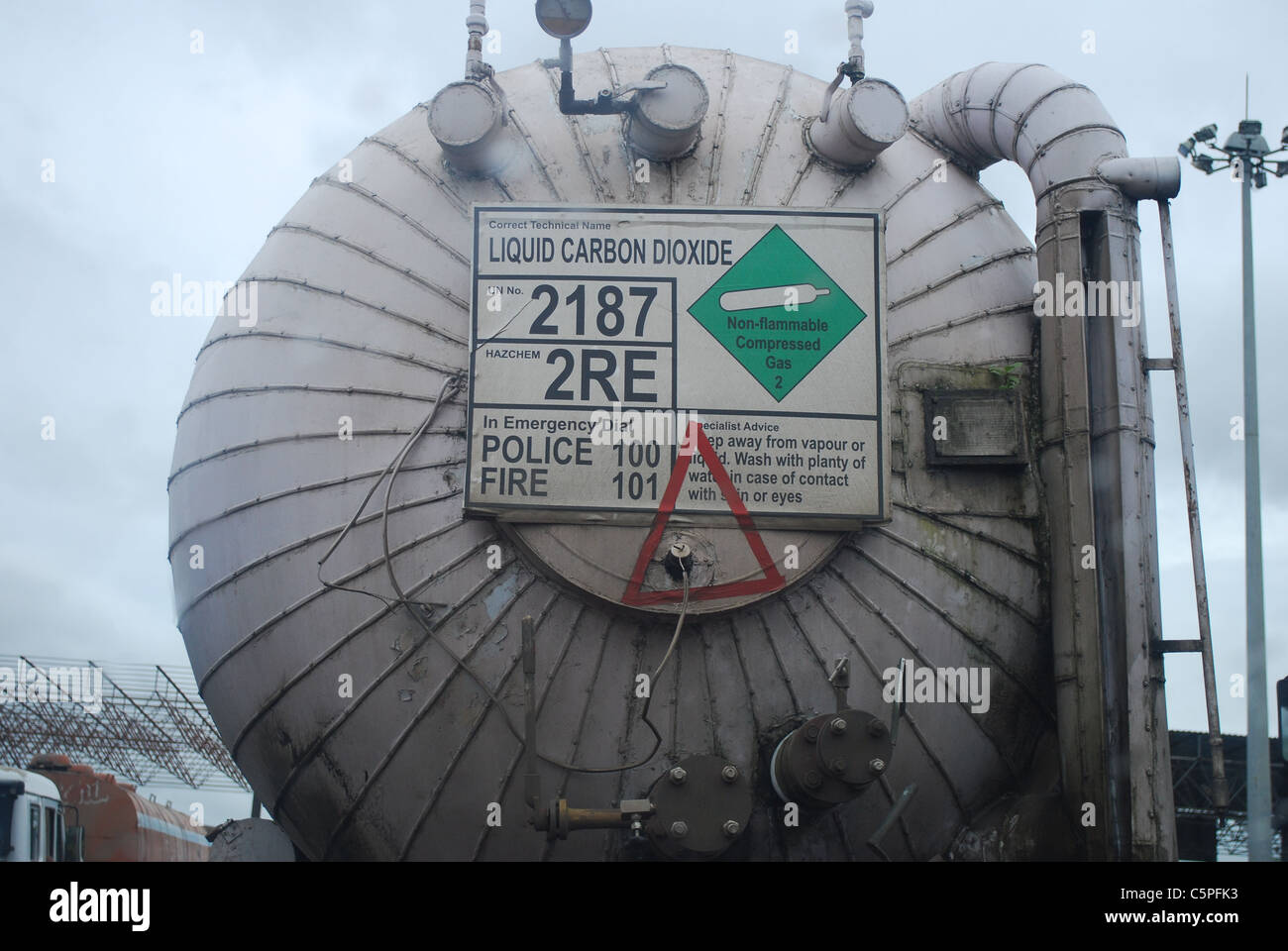 Tanker mit flüssigem Kohlendioxid Stockfoto