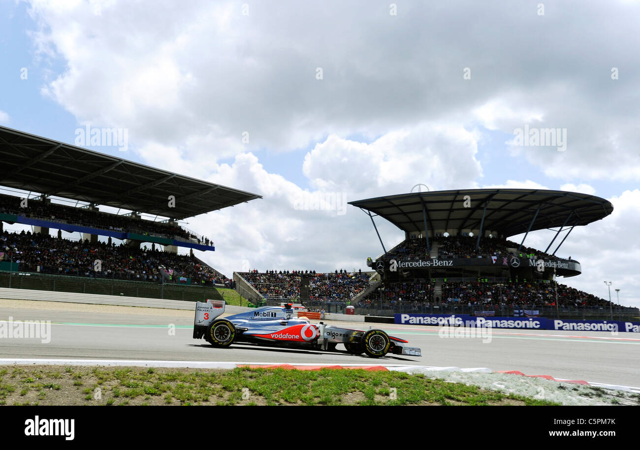 Lewis Hamilton Gb Mclaren Mercedes Vor Der Tribune Am Deutschen Formel 1 Grand Prix Nurburgring Deutschland Stockfotografie Alamy