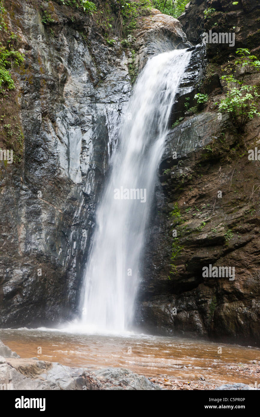 Wasserfall am Ende des einen Ausritt und Wanderung, Rancho Capomo, Las Palmas, Puerto Vallarta, Jalisco, Mexiko Stockfoto