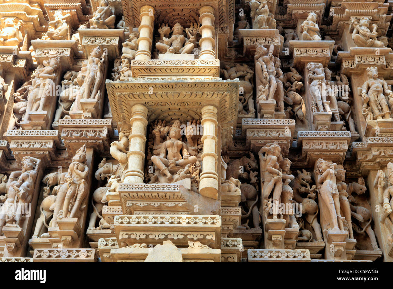 Jain-Tempel (10.-11. Jahrhundert), östliche Gruppe, UNESCO-Weltkulturerbe, Khajuraho, Indien Stockfoto