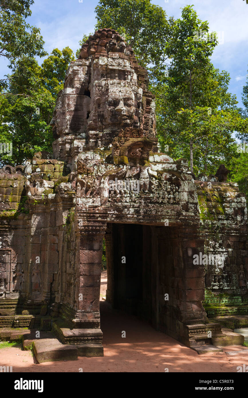 Eingangstor zum Ta Som für König Jayavarman VII., Angkor Wat Komplex am Ende des 12. Jahrhunderts gebaut. Stockfoto