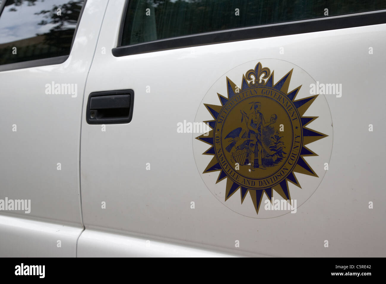 Fahrzeug-Logo der metropolitan Regierung von Nashville und Davidson county Nashville Tennessee USA Stockfoto