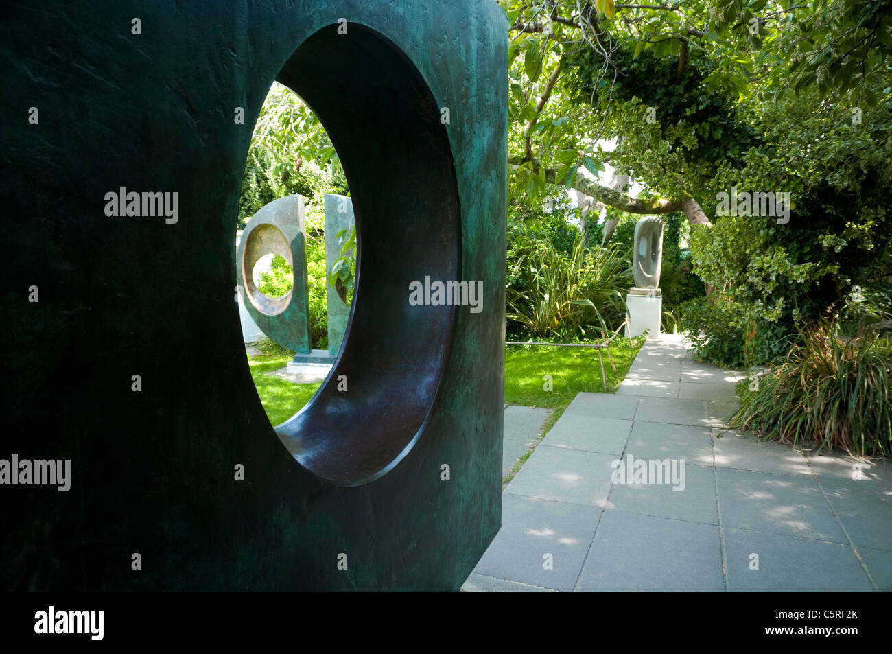 Barbara Hepworth Skulpturengarten, St. Ives, Cornwall, UK. Stockfoto