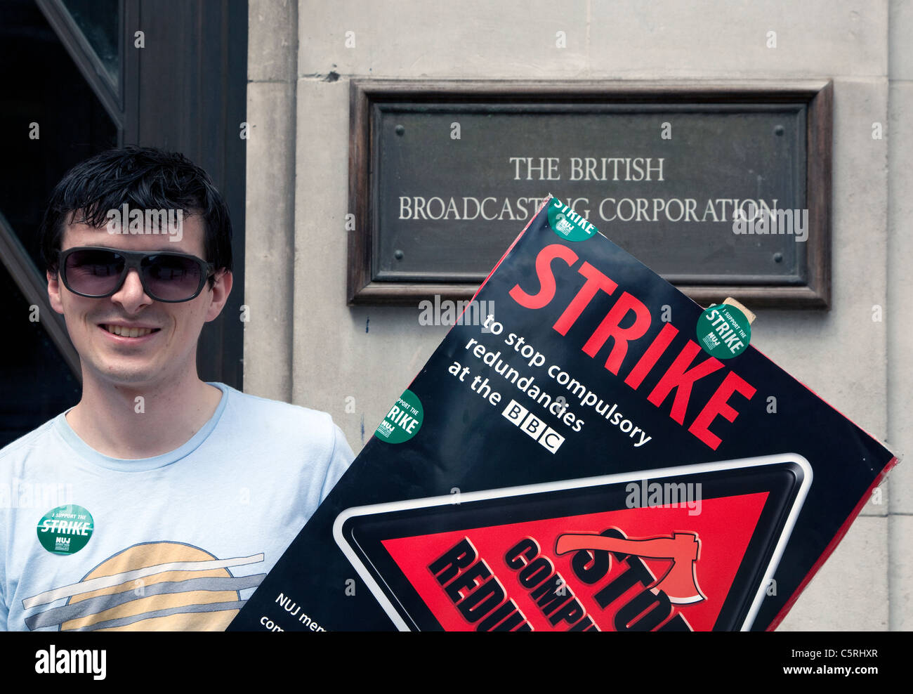 NUJ Streikposten vor BBC Broadcasting House, London Stockfoto